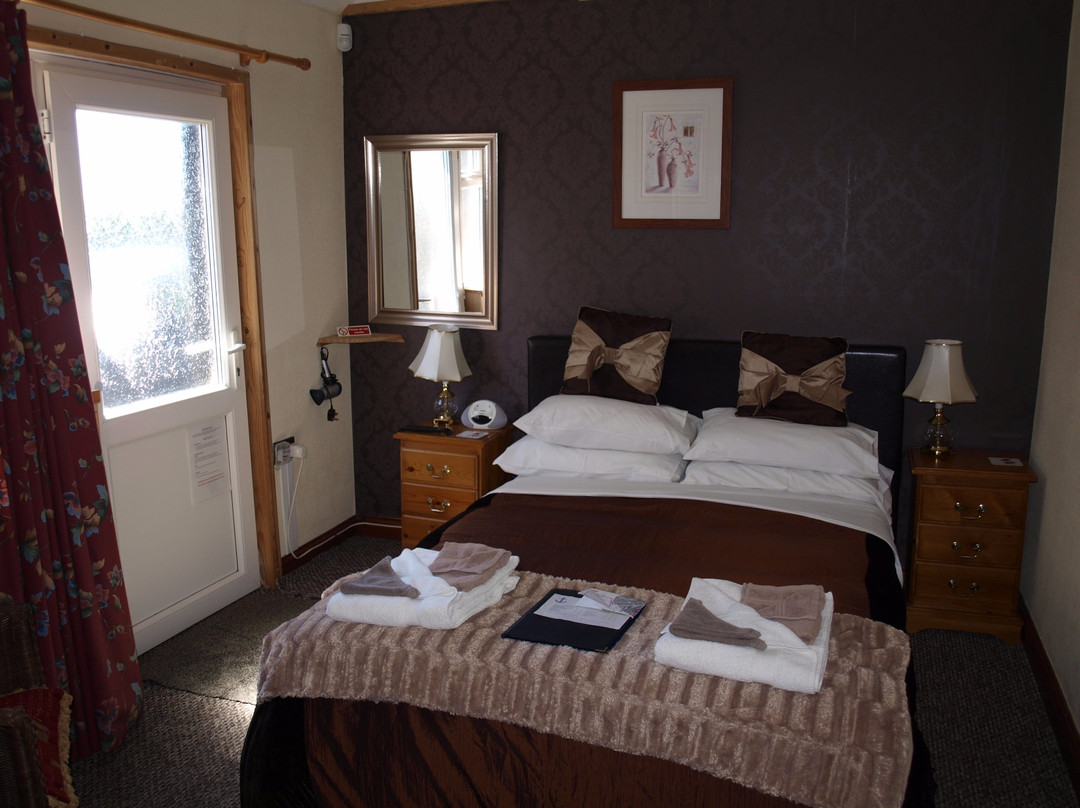 Holyhead Lodge