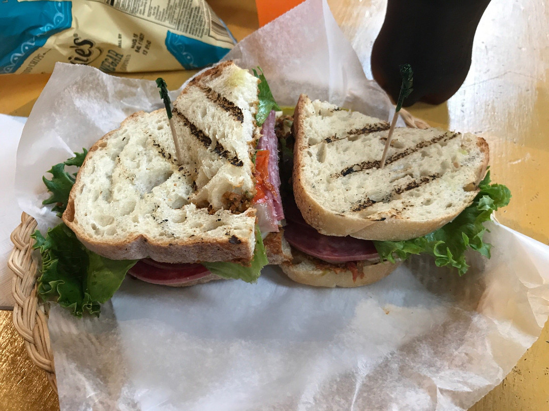 Clayton's Cafe & Bakery