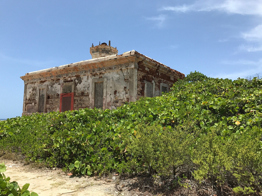 Puerto Ferro Lighthouse-维切克岛必去景点
