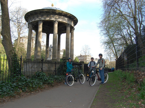 Ezeepedal-爱丁堡必去景点