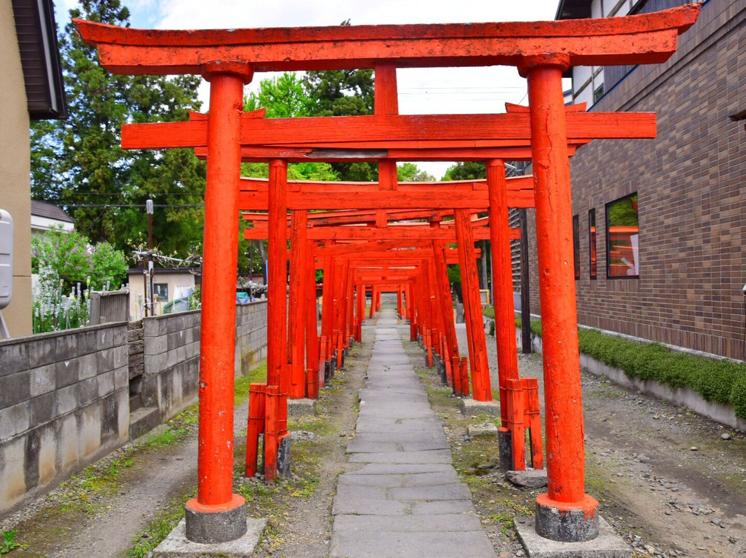 Fushimi Inari Grand Shrine Hirosaki City Satomi Church-弘前市必去景点