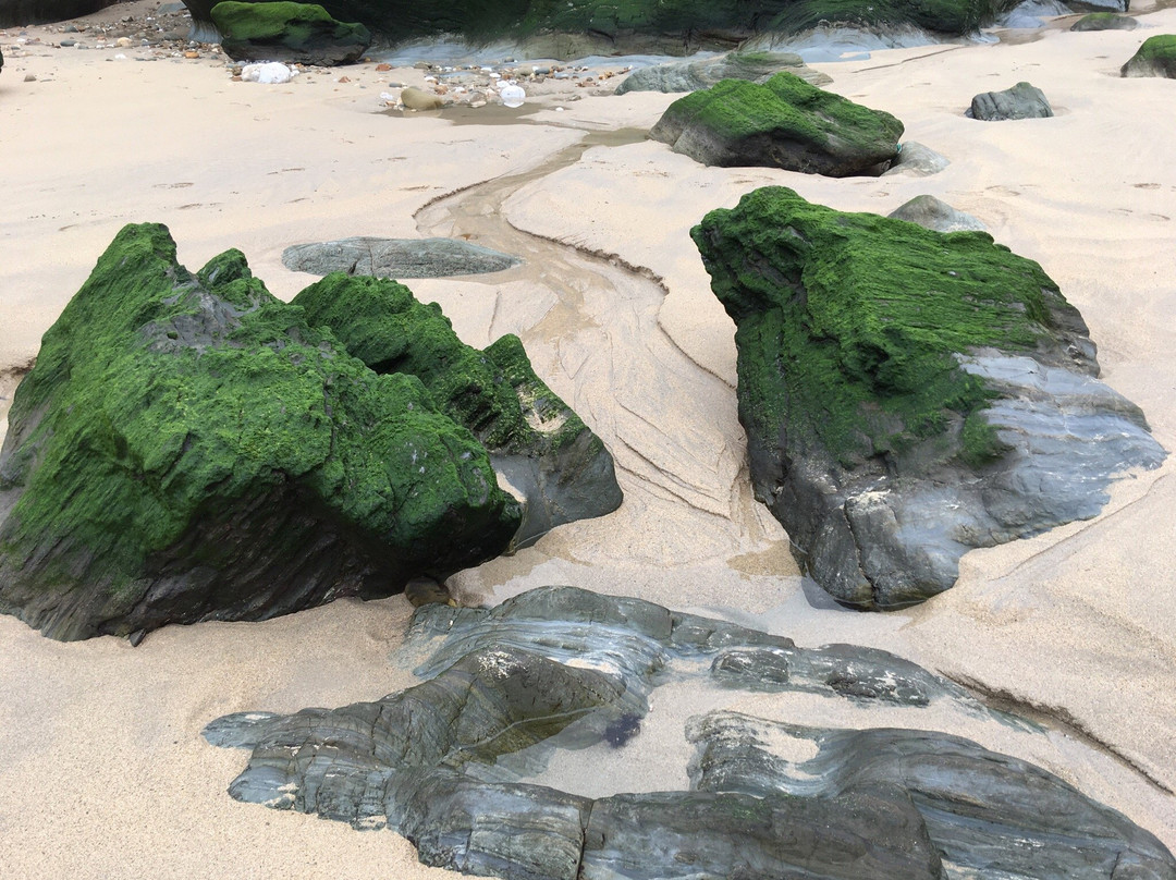 Playa de Serantes景点图片