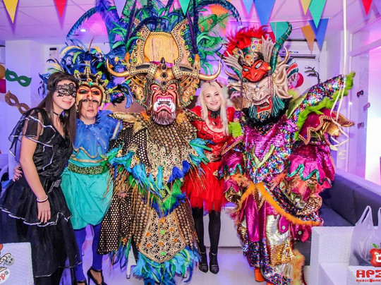 Apels Music Bar-阿尔库迪亚港必去景点