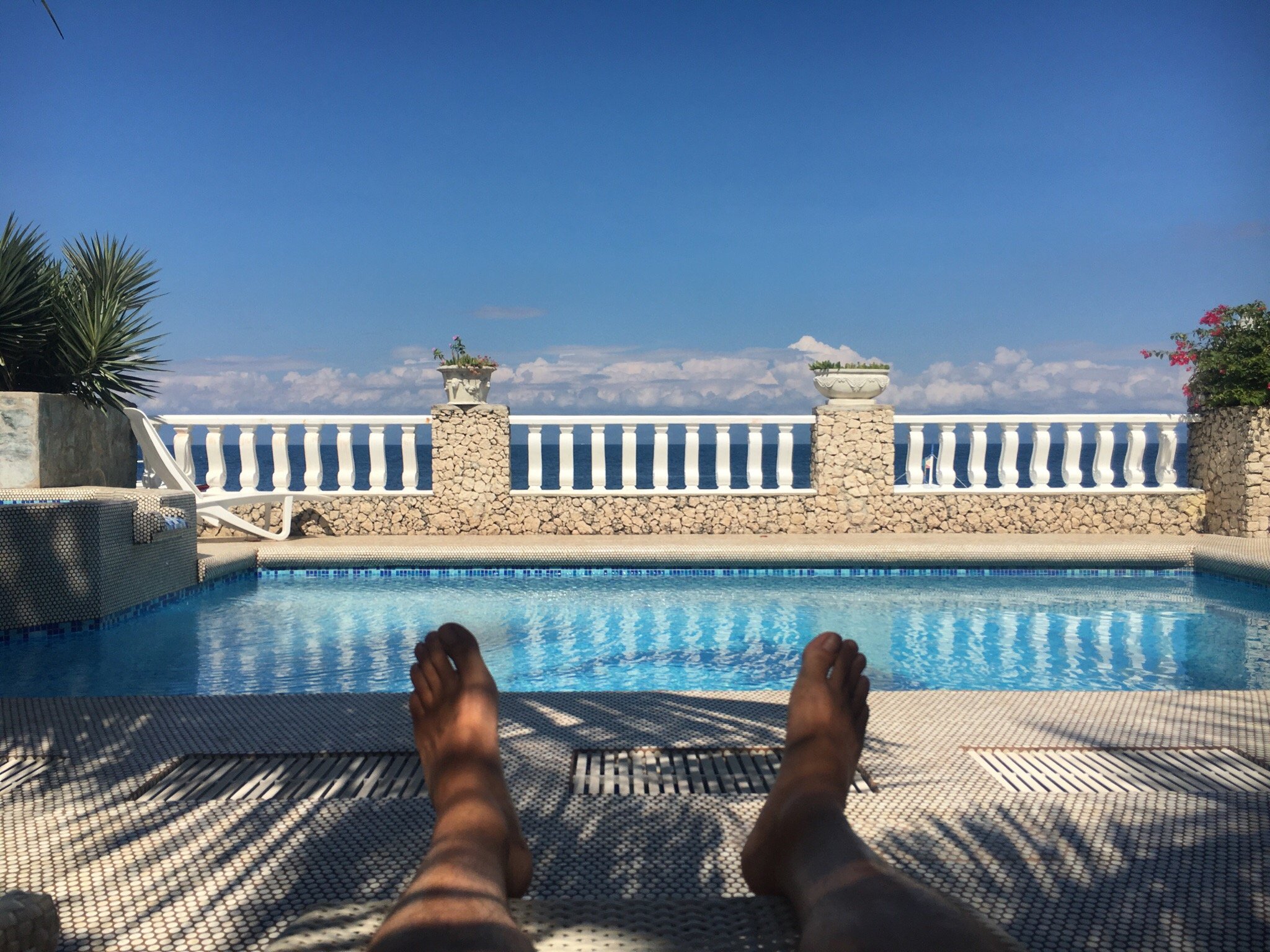 Reinis Tourist Inn-泳池