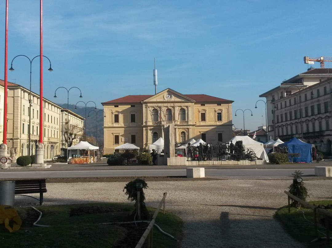 Piazza del Popolo景点图片