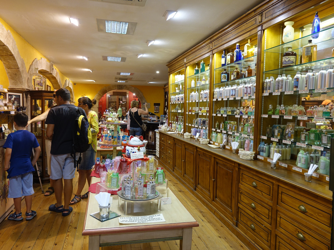 Parfumerie Guy Bouchara景点图片