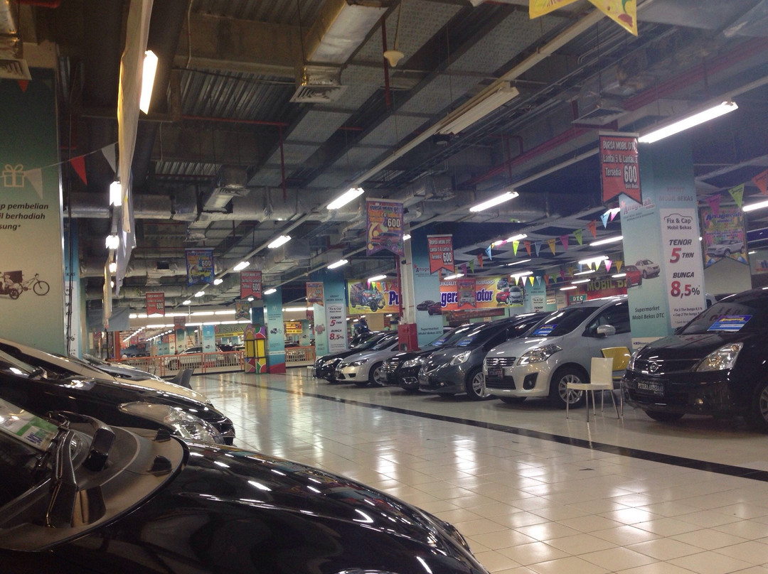 Darmo Trade Center景点图片