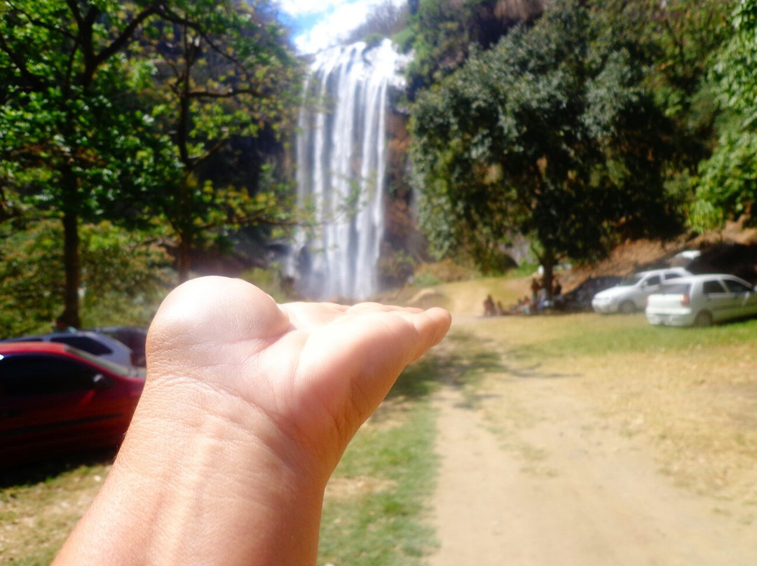 Alta Waterfall景点图片