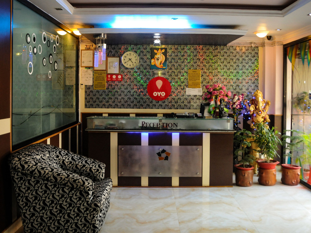 OYO Rooms Near RBI Exhibition Road主图