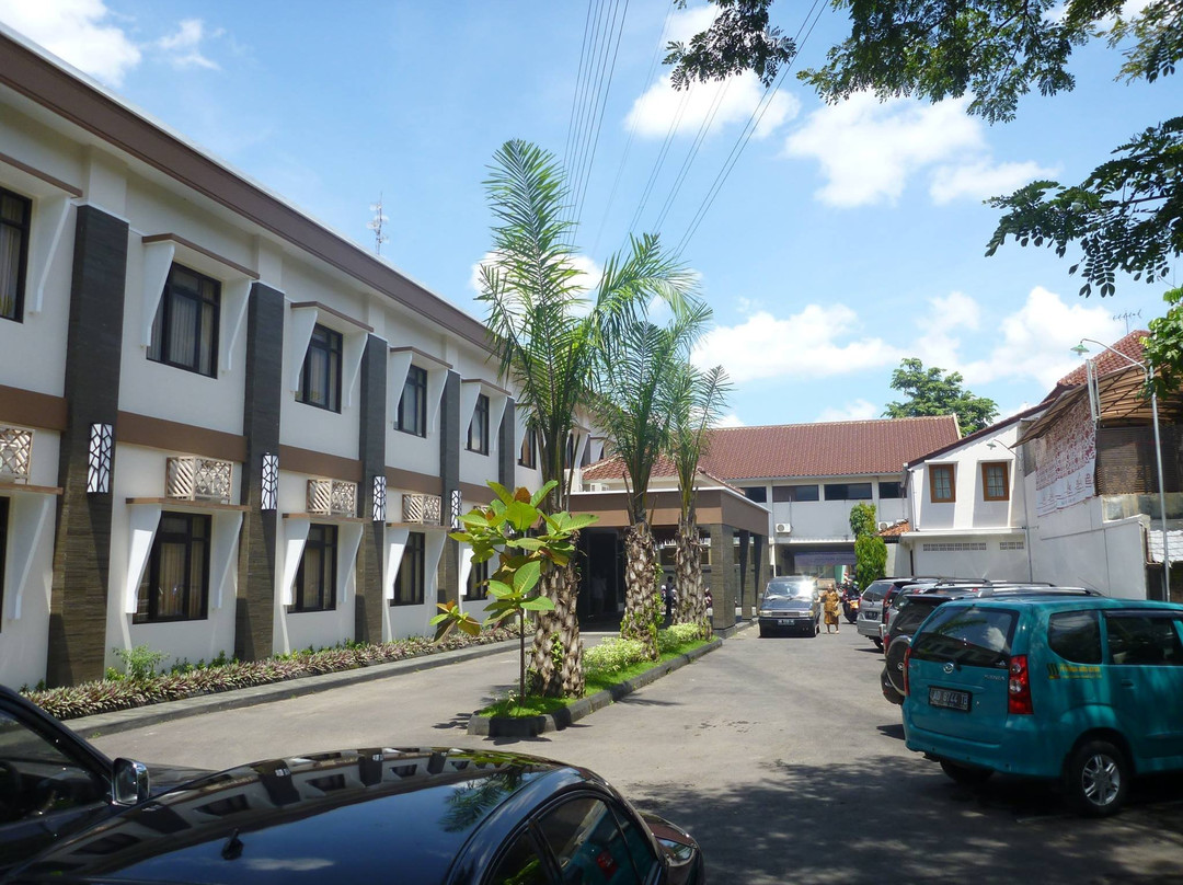 Multazam Hotel Solo主图