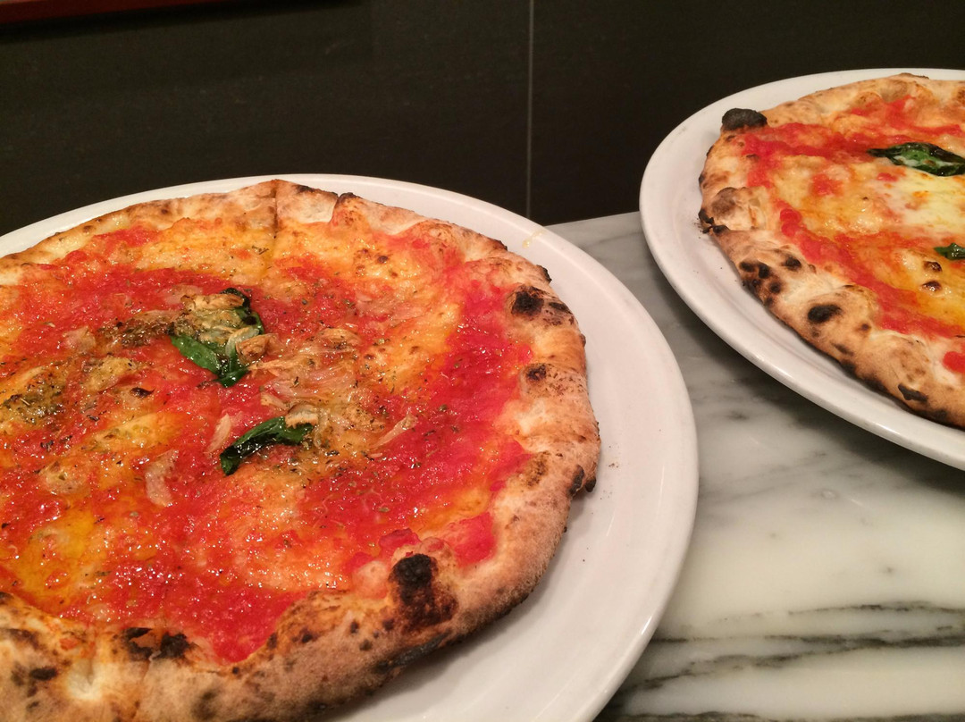 SAVOYとまととちーず店