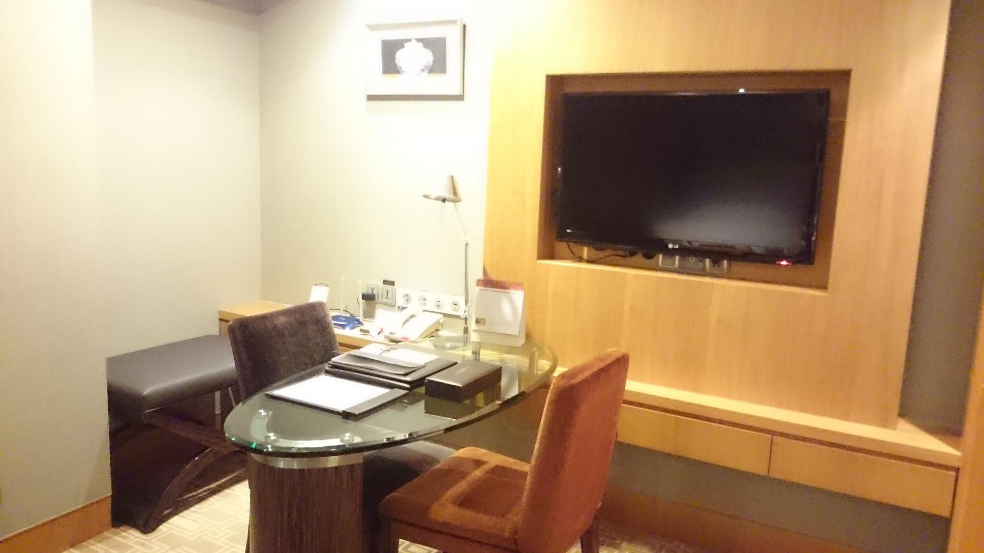 爱乐皇冠假日酒店-官方