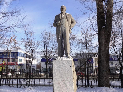 V.I. Monument-叶卡捷琳堡必去景点