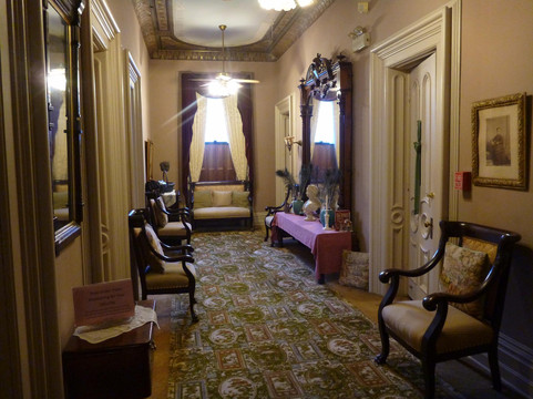 The Harry Packer Mansion- Libations Lounge-吉姆索普必去景点