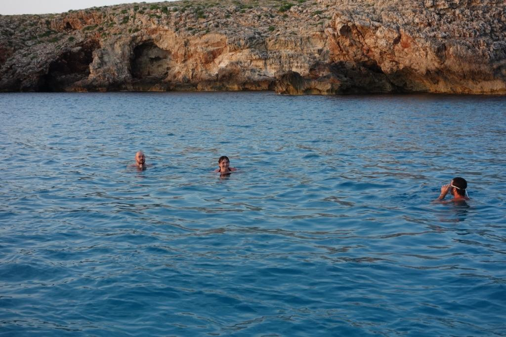 Magic Boat Menorca-米诺卡必去景点