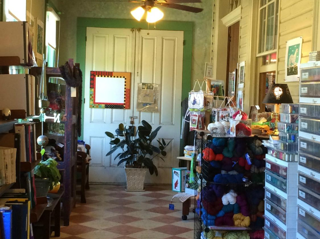 The Tinsmith's Wife-Comfort必去景点