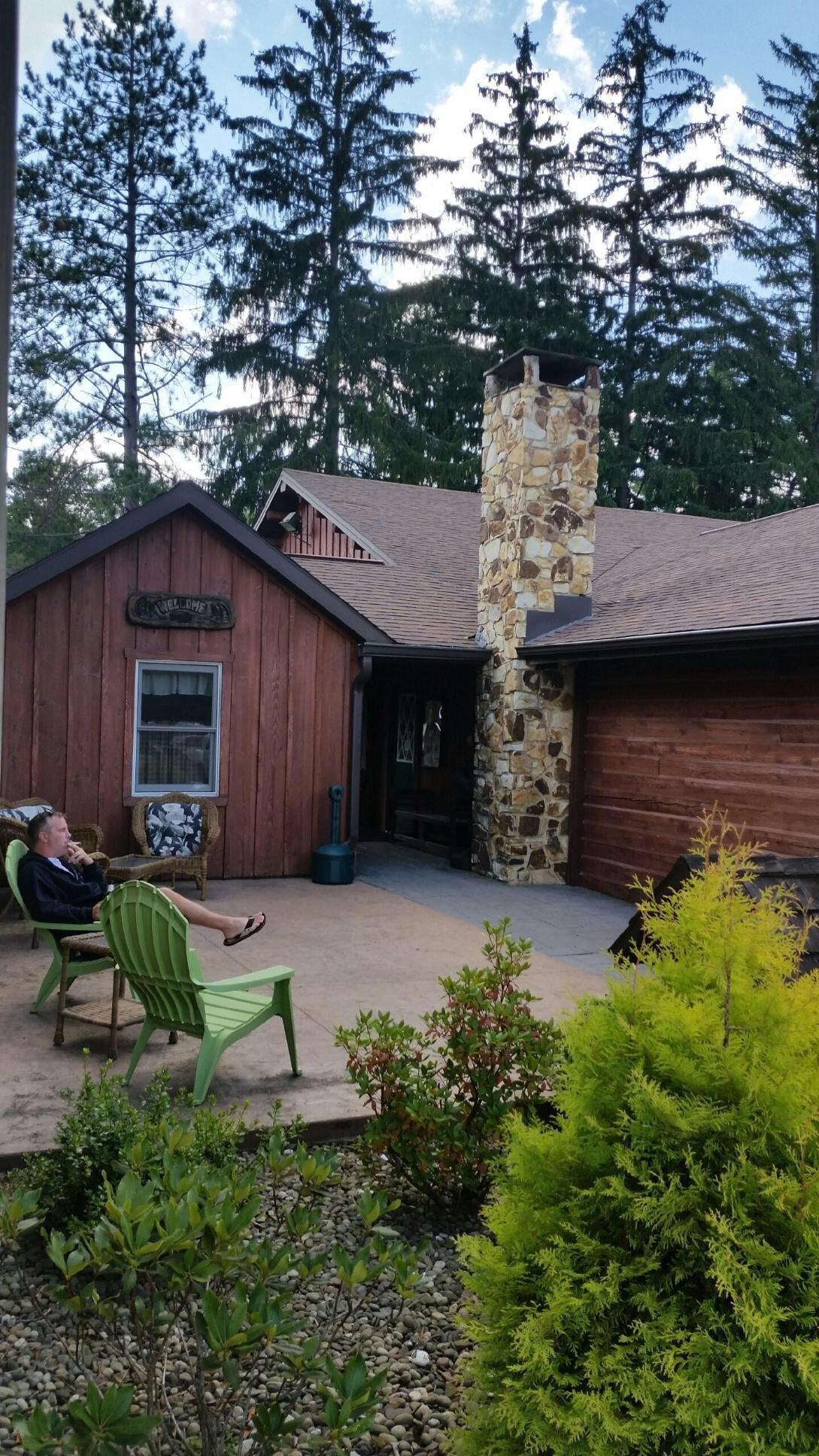 Black Forest Inn-官方