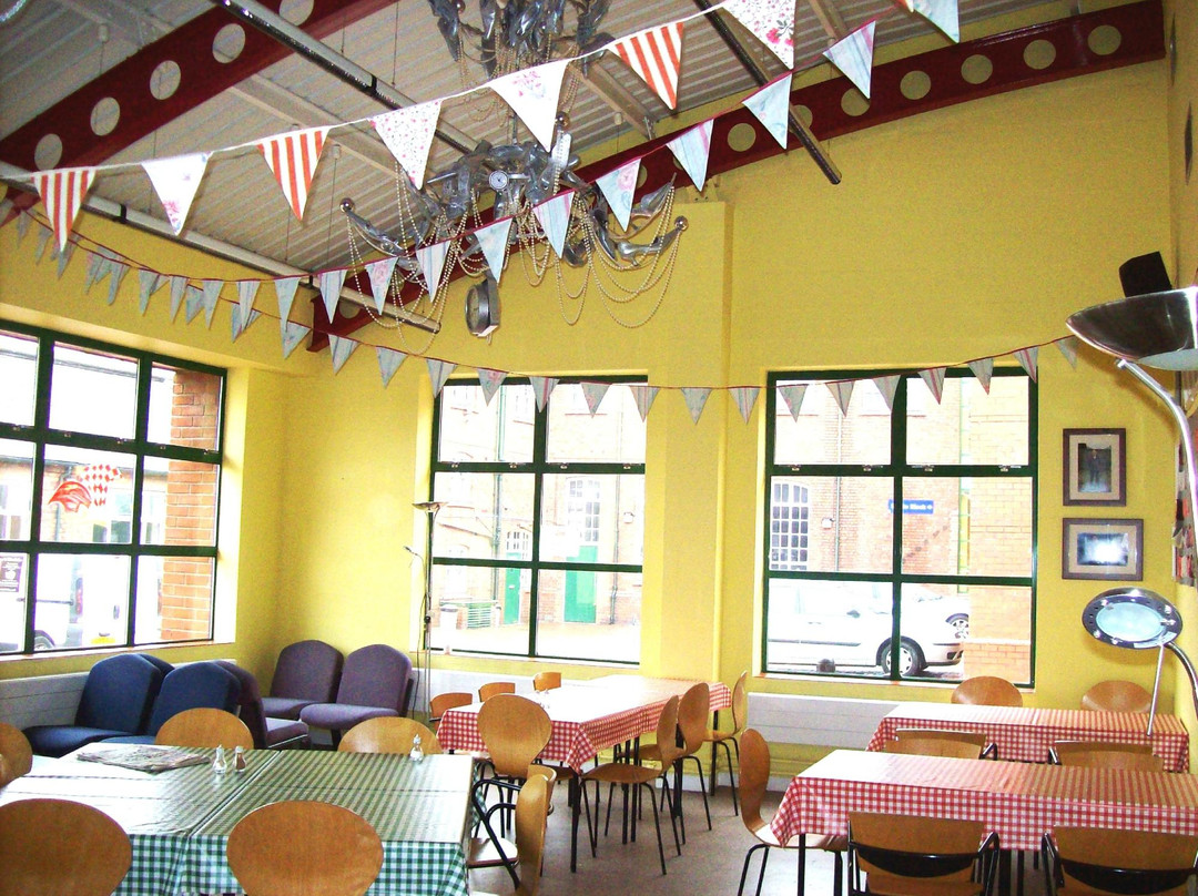 Newhampton Arts Centre景点图片