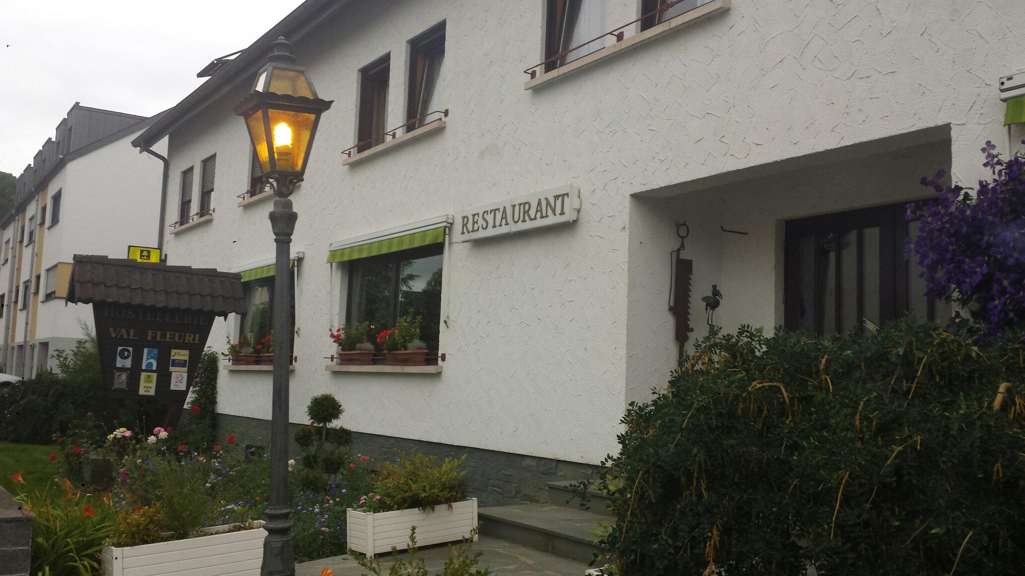 Logis Hostellerie Val Fleuri-客卧