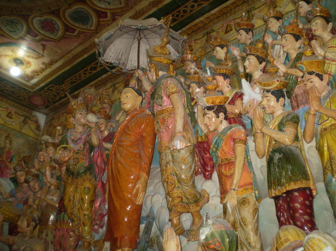 Sri Land Tours景点图片