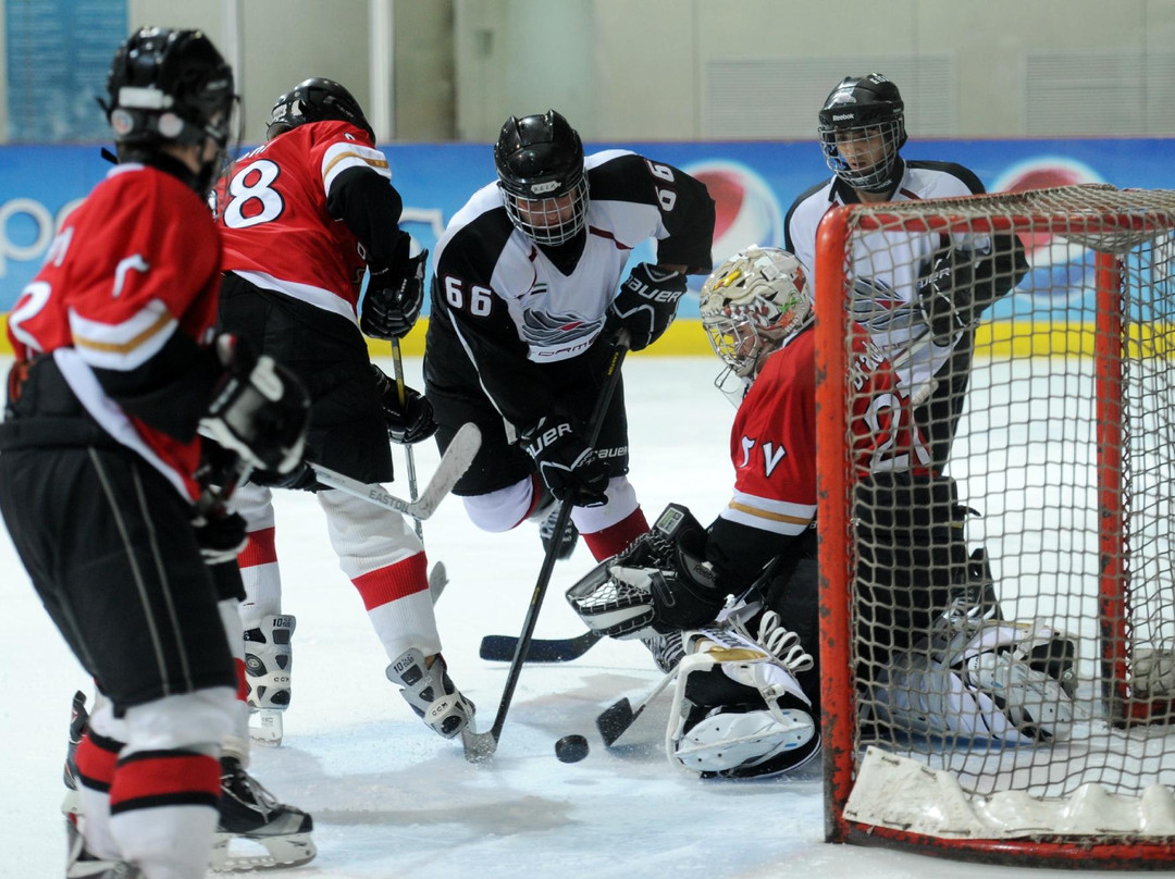 阿布扎比滑冰场-阿布扎比必去景点