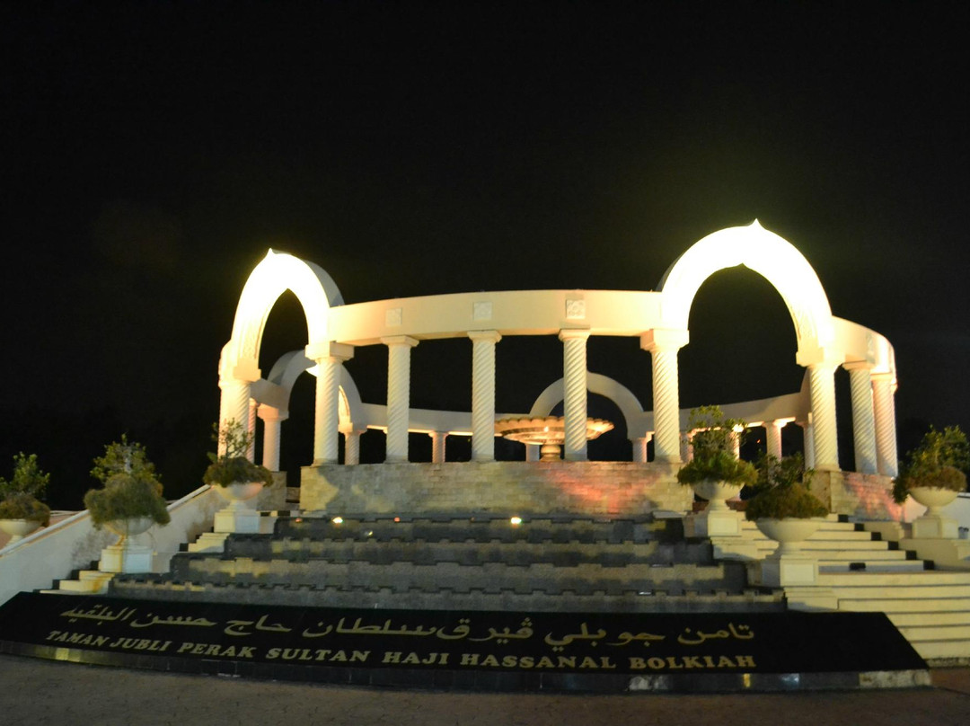 Jubilee Park-斯里巴加湾必去景点