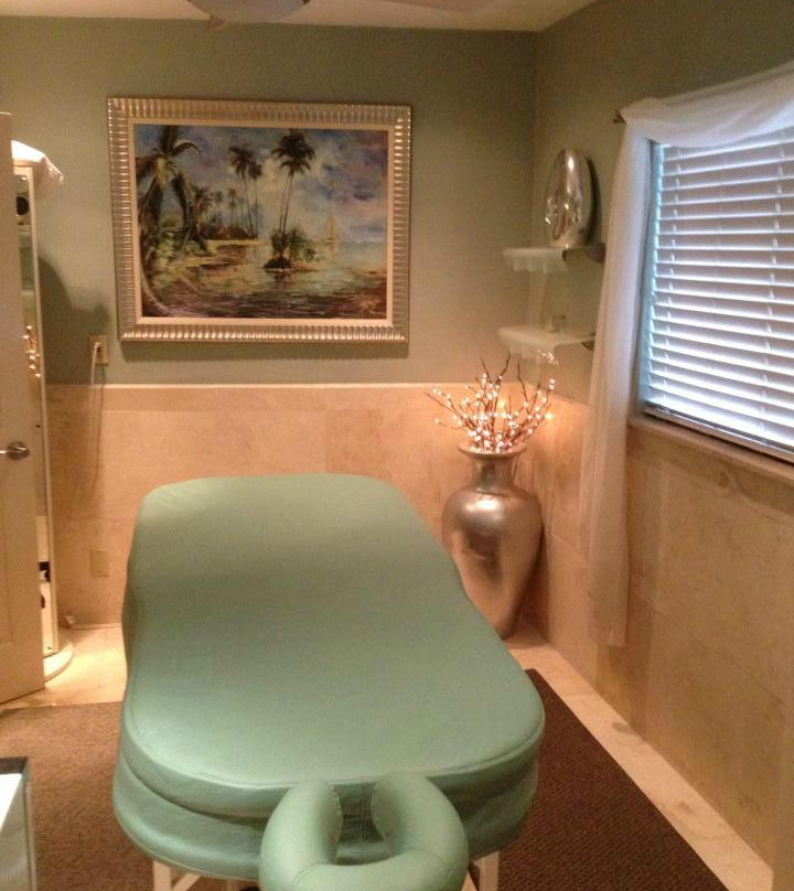 Jacqueline's Salon & Day Spa-特雷热岛必去景点