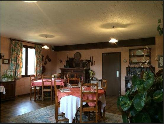 Cleden-Poher餐馆和美食-Auberge du Poher