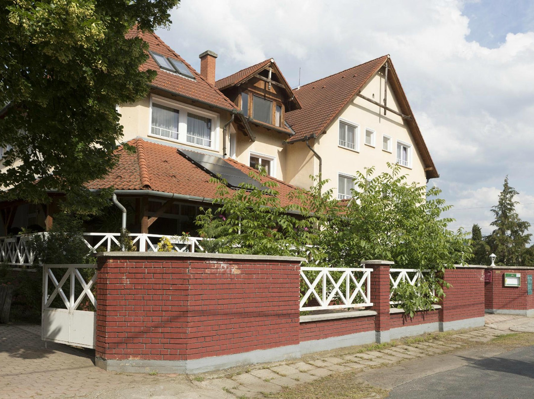 Francoise Hotel