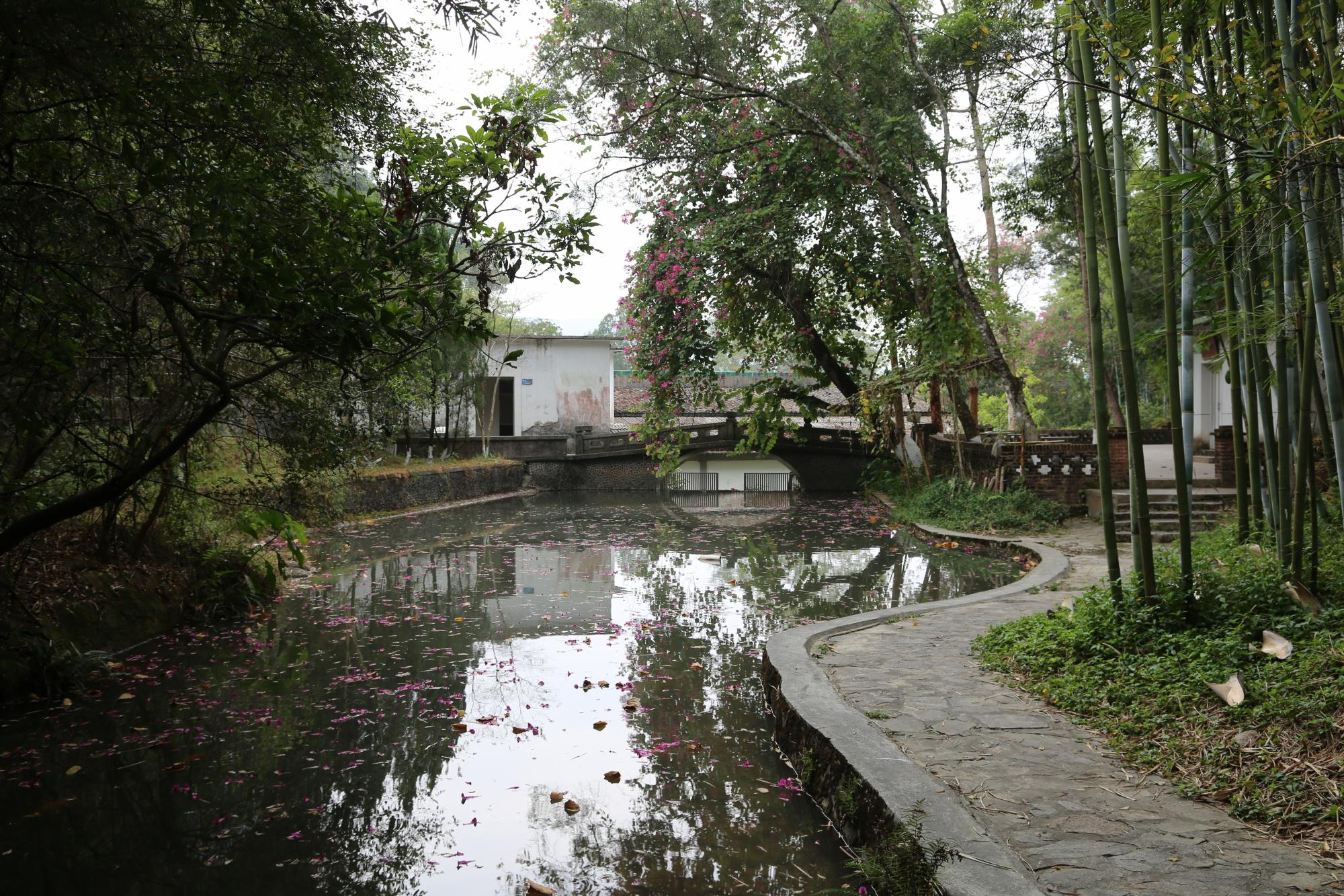 广东温泉宾馆-浴室