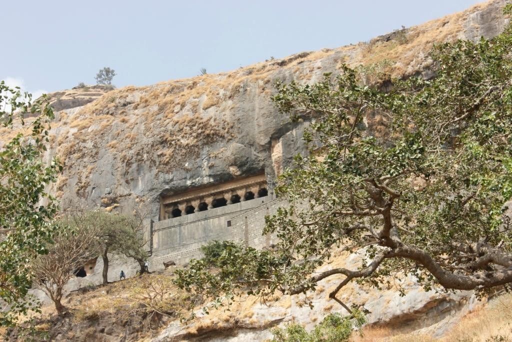 Junnar Caves景点图片