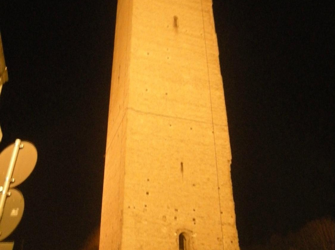 Torre Isso景点图片