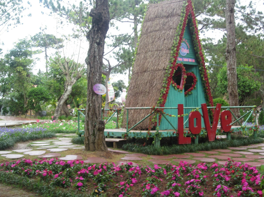 大叻情人谷-大勒必去景点