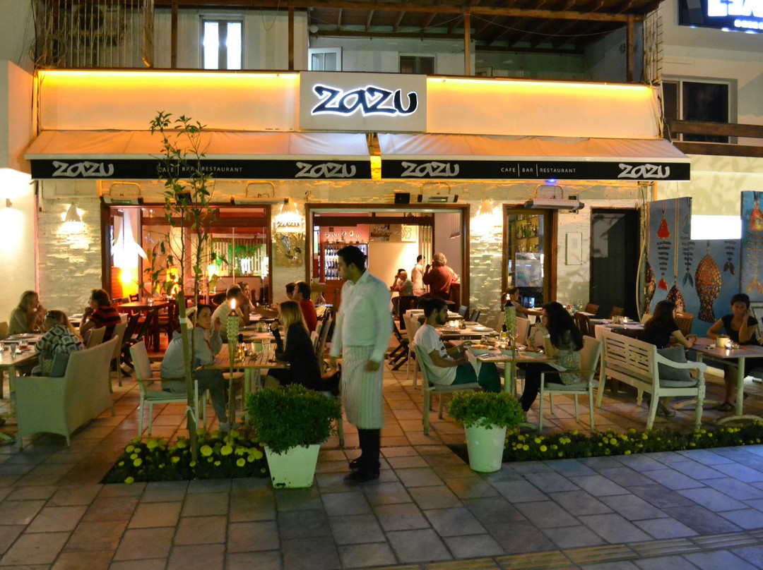 Zazu Cafe Restaurant Bar