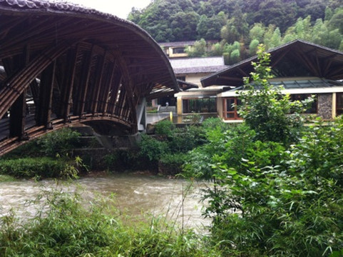 南昆山十字水生态度假村主图