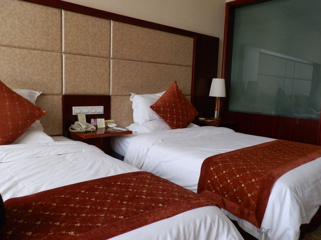 瑞龙国际大酒店主图