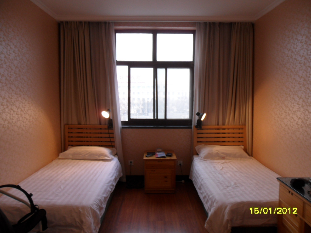 西华智德宾馆主图