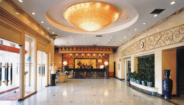 艺龙安云酒店(西安回民街钟鼓楼店)主图