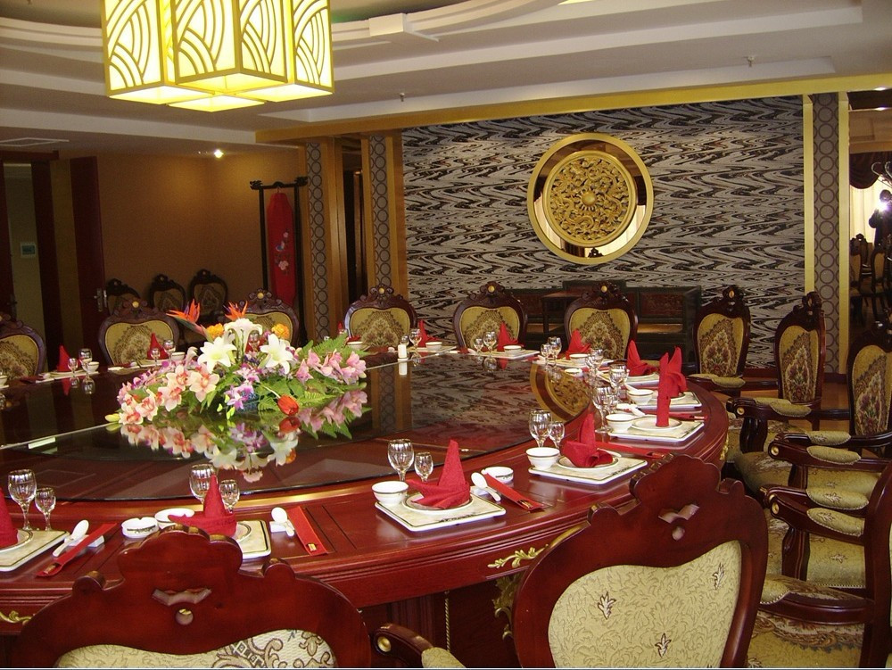 台儿庄大酒店主图