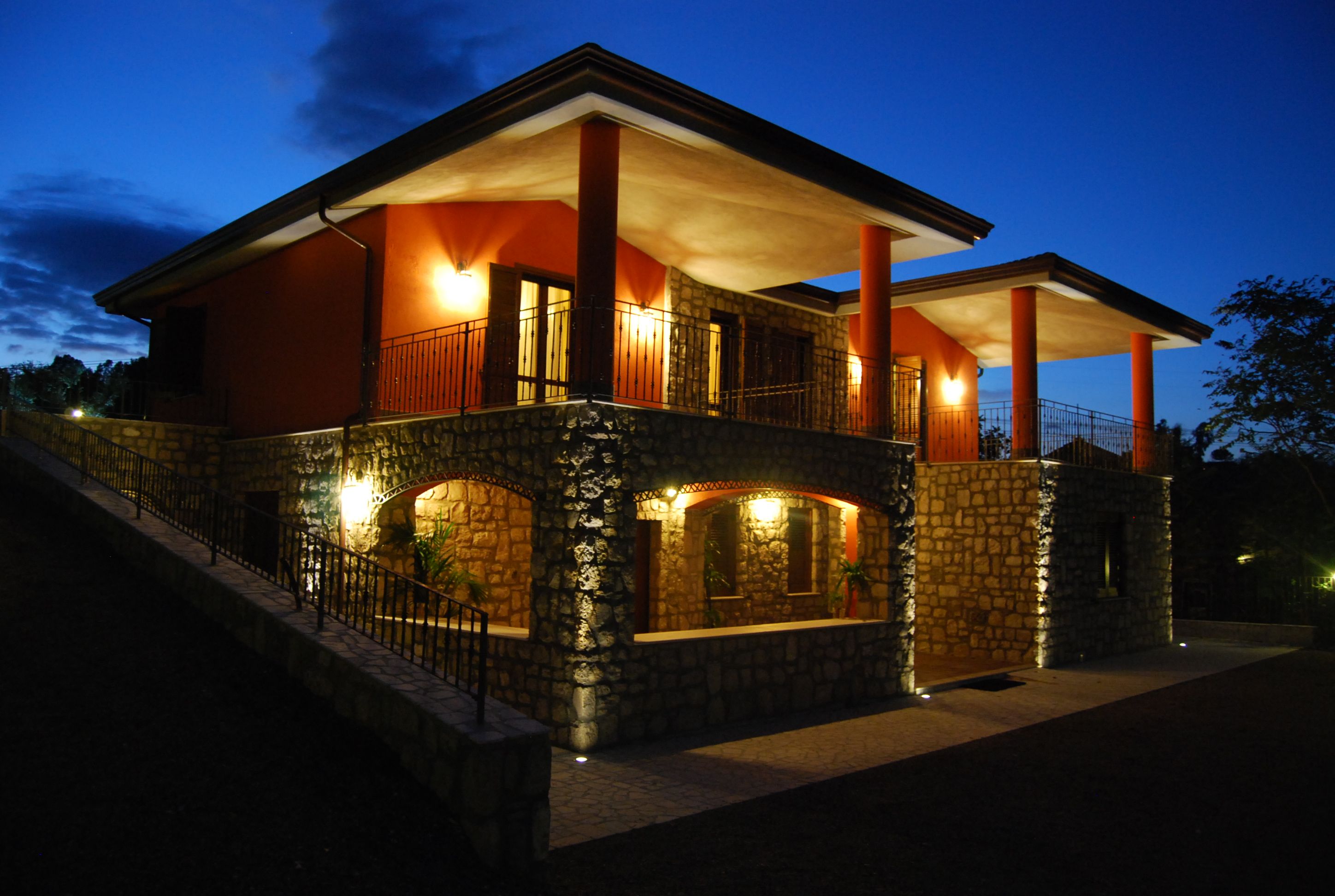 Pinus Rooms-官方