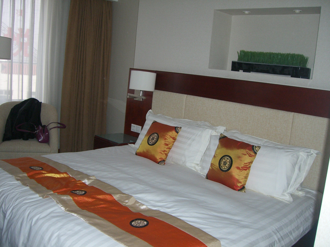 呼和浩特假日酒店主图