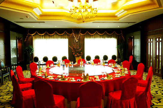 悦海喜来酒店主图