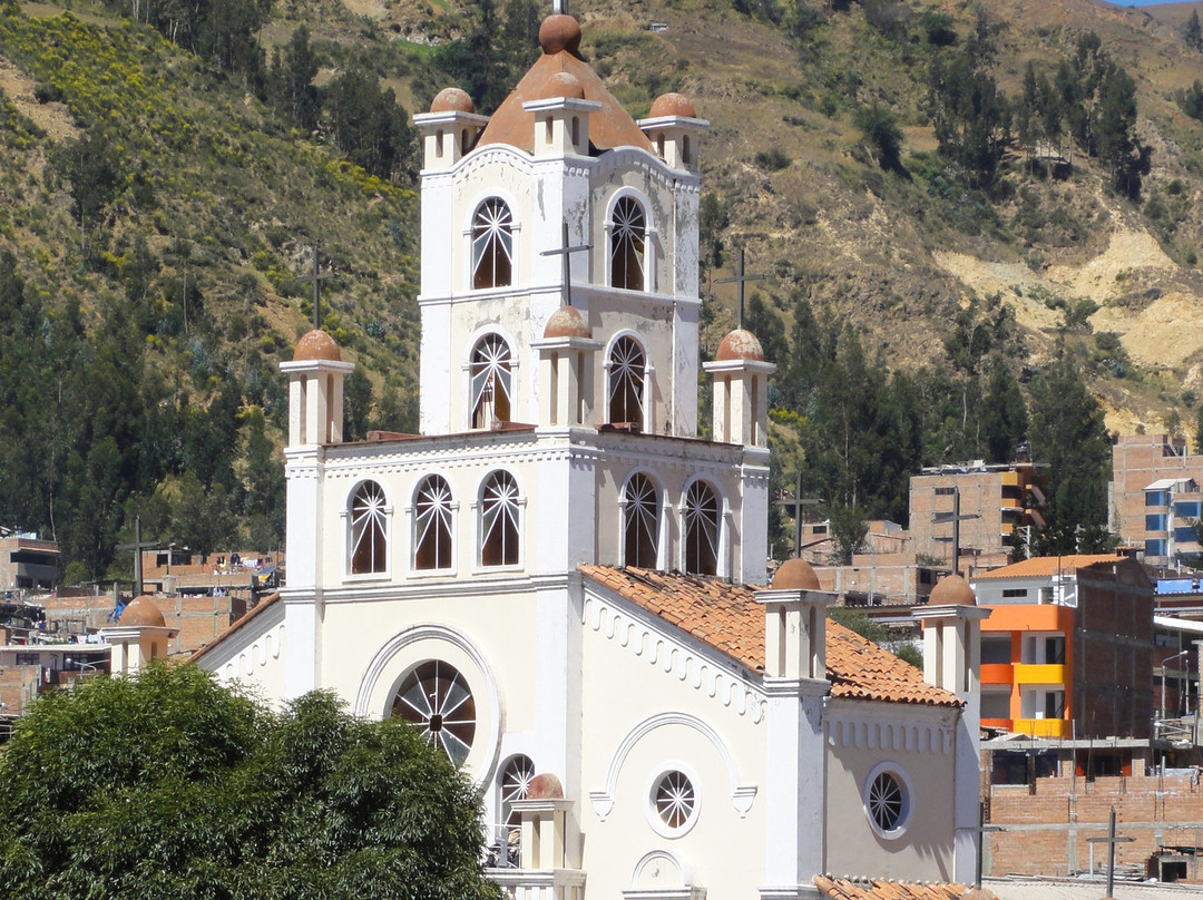 Iglesia La Soledad-瓦拉斯必去景点