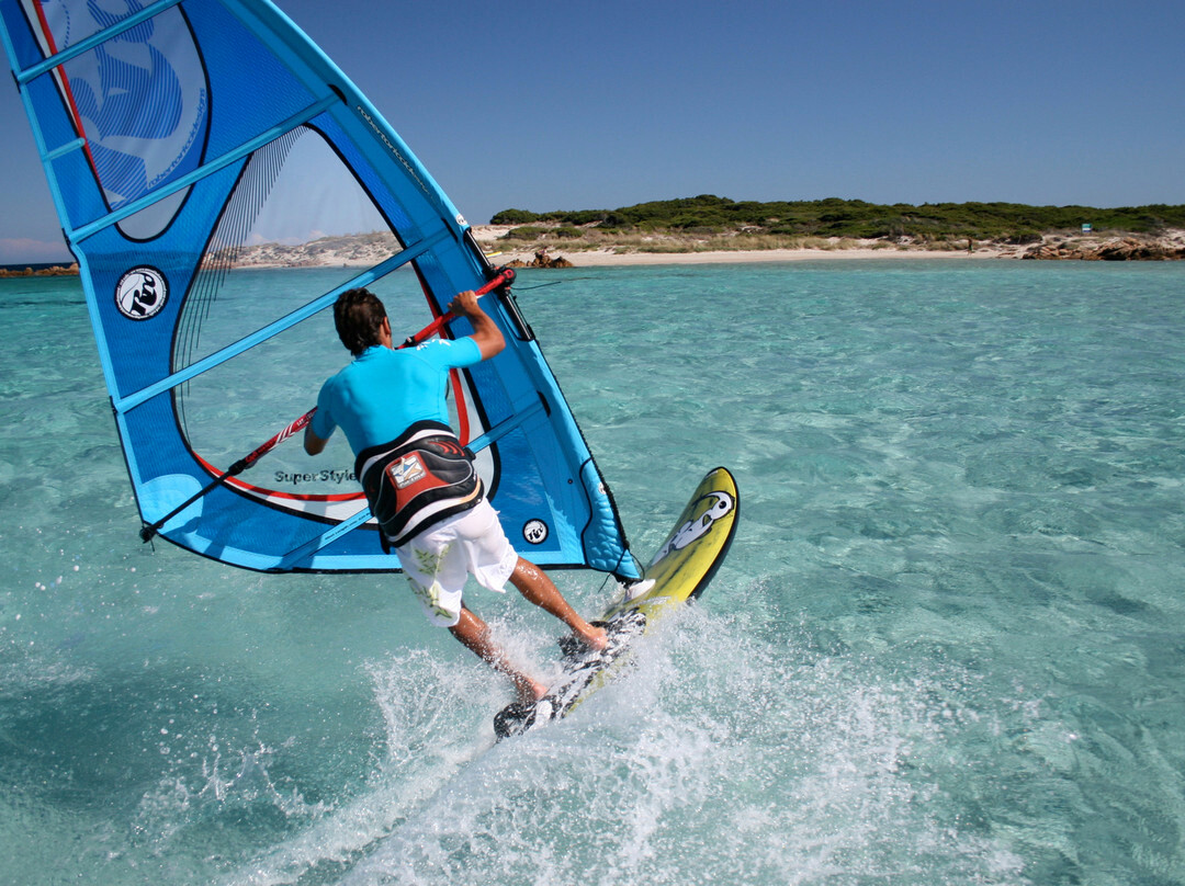 Bonifacio Windsurf景点图片