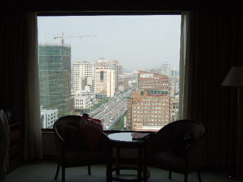 虹口大柏树亚朵酒店主图