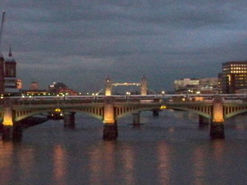 千禧桥-伦敦必去景点