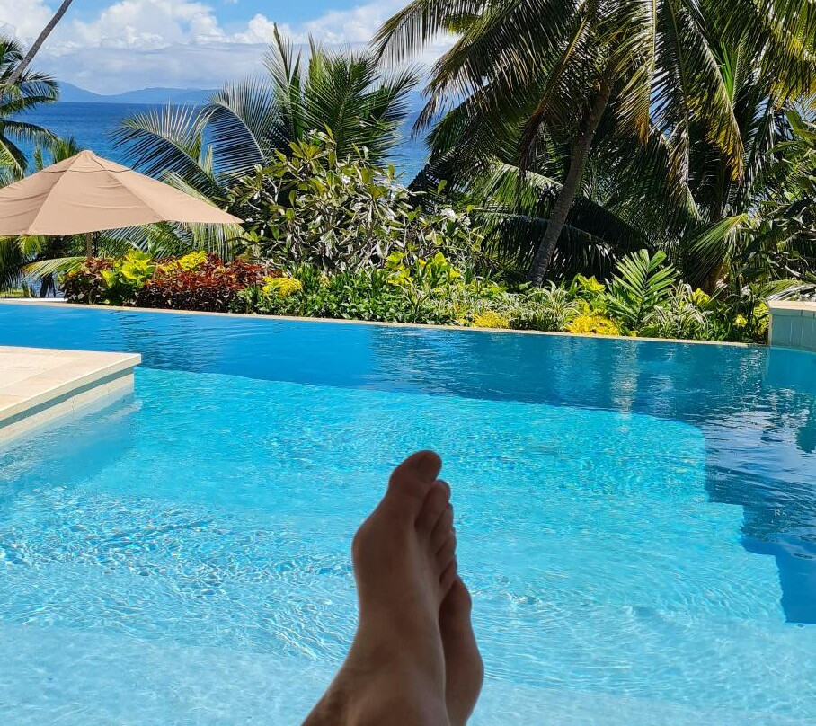 塔妙妮岛棕榈树度假酒店主图