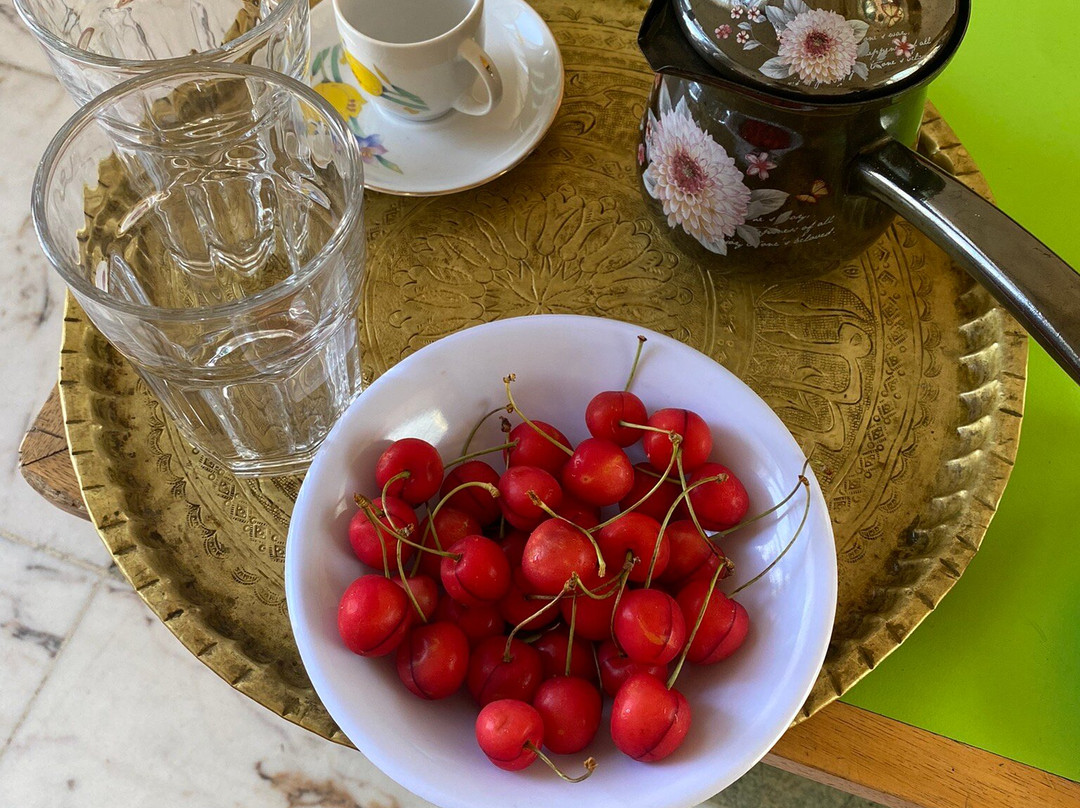 Damask Rose Lebanese Guest House主图