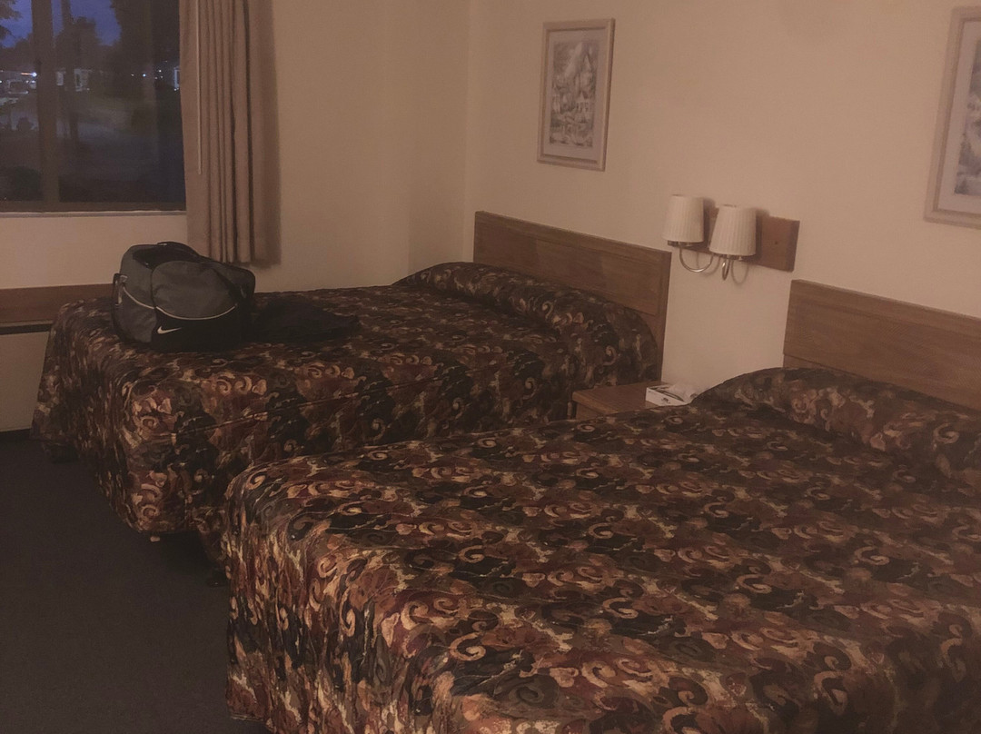 Otter Creek Inn主图