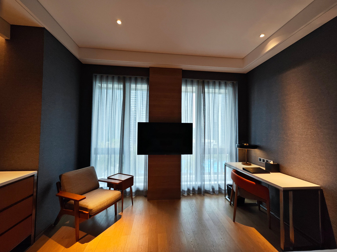 深铁塘朗城君璞酒店主图